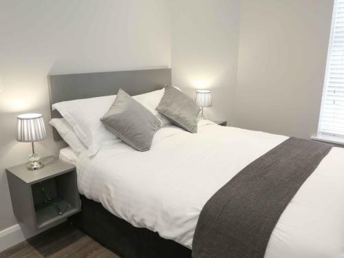 Belfast Serviced Apartments - Eglantine