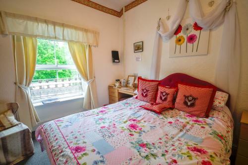 Hostal Gorphwysfa House B & B