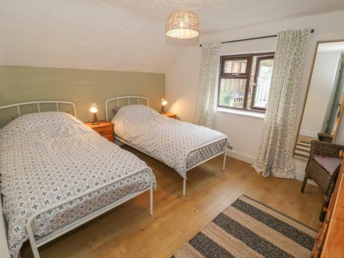 4 Arthur Terrace