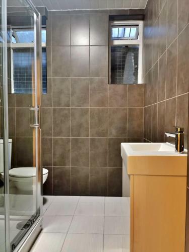Birmingham Central Rooms At Warner St By Hf Group
