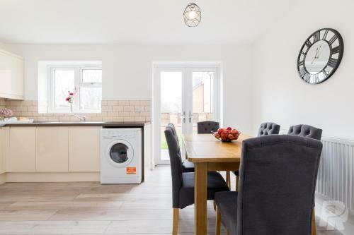 Birmingham Estate I By Prime Stays