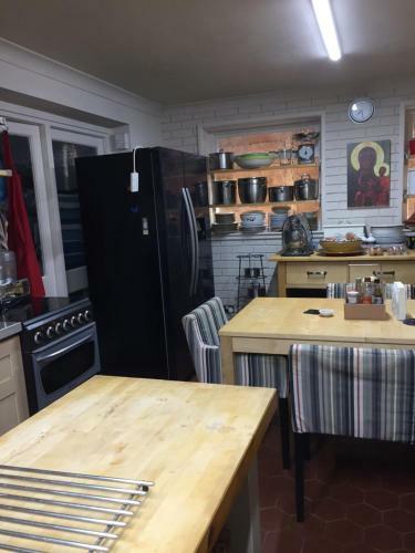 Hotel Lowri Cottage