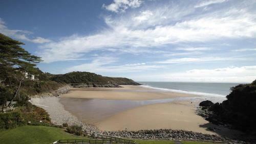 9_304 Redcliffe Apartments, Caswell Bay