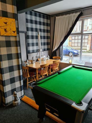 Bed & Breakfast Crompton House