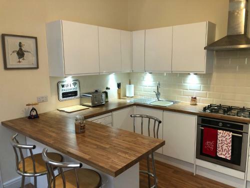 Sapphire Suite Sasco Apartments