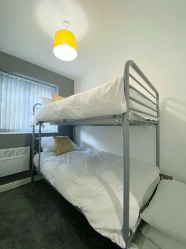 Kensington Suite Sasco Apartments