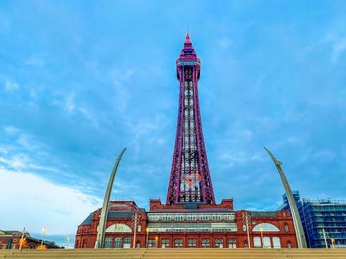 Empire Blackpool Apartments - George St