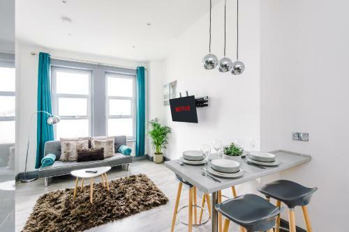 Empire Blackpool Apartments - Tyldesley Road