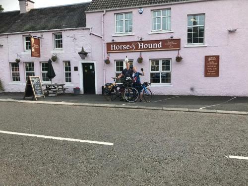 Hotel Horse And Hound Country Inn