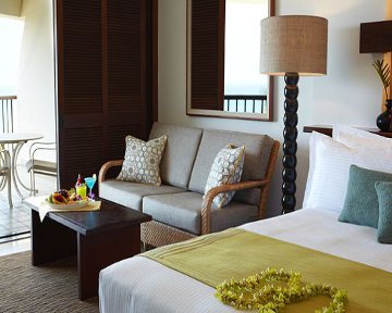 Mauna Lani Bay Hotel & Bungalows