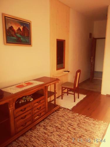 Apartments Jela