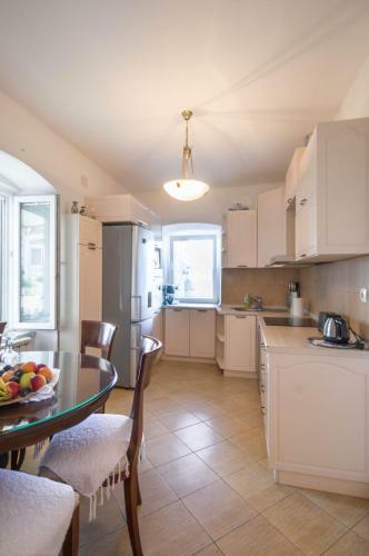 Apartment Kula