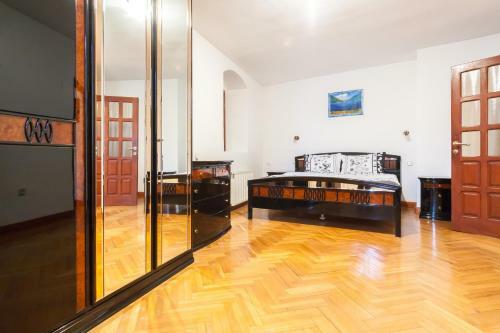 Apartments Perasto