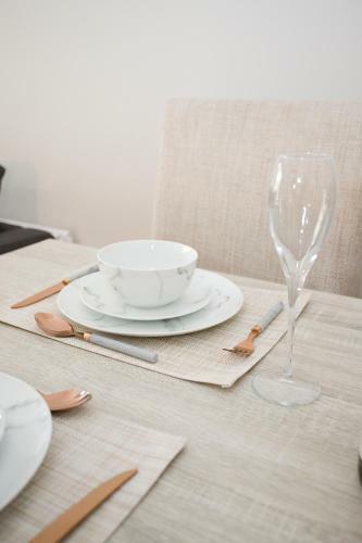 Chine Gardens - 2 Bedroom Apartment