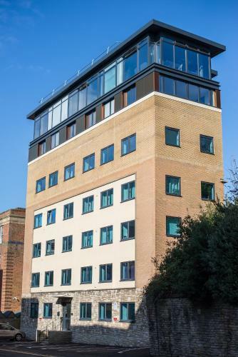 Pres Pier Apartment - Bournemouth