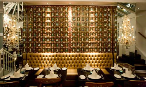 Fines Bayliwick Hotel