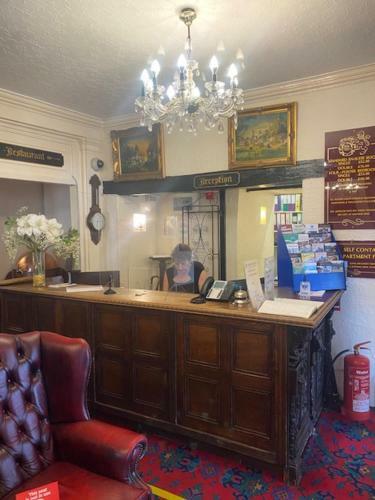 Parlors Hall Hotel