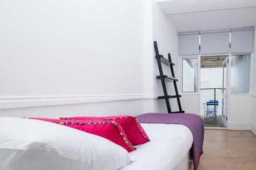 Apartamento Charming, Bright & New Beach Balcony Flat