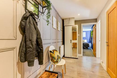 2 Bedroom Cosy Apartment, Powis Square - Brighton