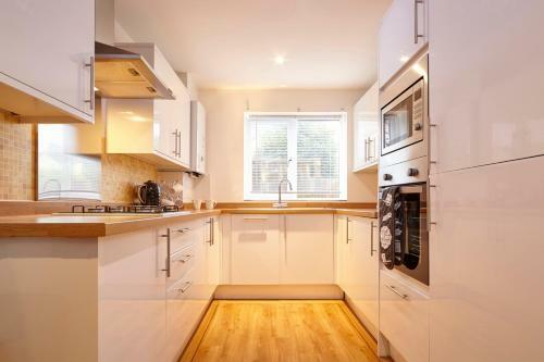 Savoy Court - Your Apartment