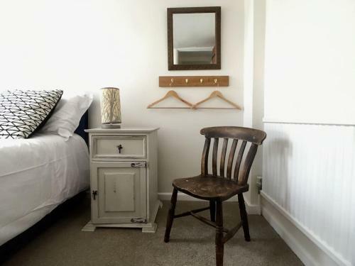 Mycityhaven - The Siston Cottage