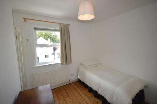 2 Bed Home - Gloucester Road