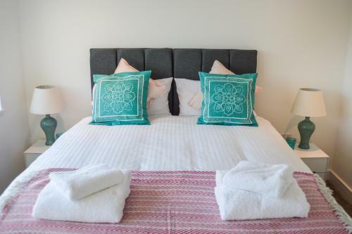 Anstey Heights Apartments