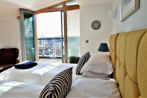 Brunel's View - Your Apartment