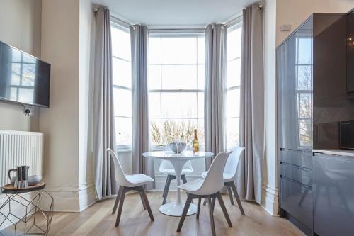 Dover Place - Your Apartment