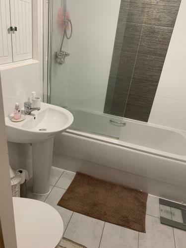 Modern 2-bed Apartment By Cabot Circus Bristol