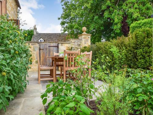 Coach House, Saintbury