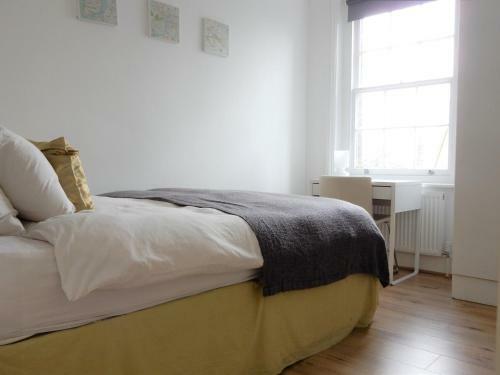 Hostal Ensuite Dble By Chatham Dockyard