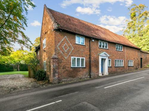 New Historical Cottage Escape Big