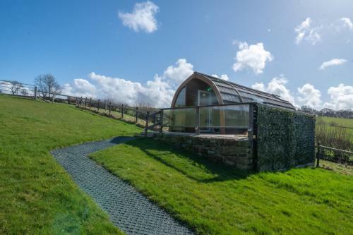 Hare Meadow Pod