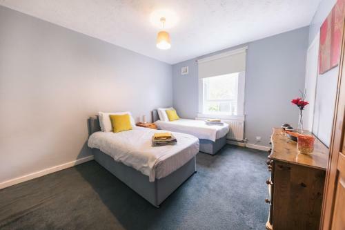 Airdrie Contractors Apartment