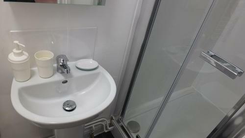 Hostal The Mill Suites - Tas Accommodations