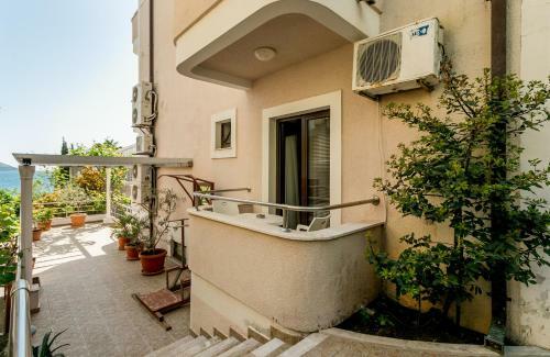 Apartments Maslina