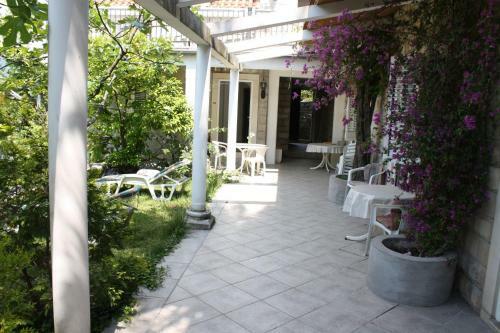 Hostal Guest House Saga