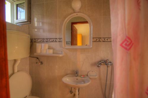Apartments Laros