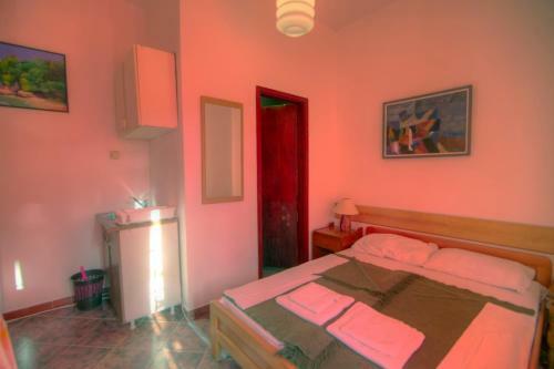 Apartments Laros