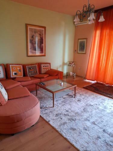 Villa Garden Apartments