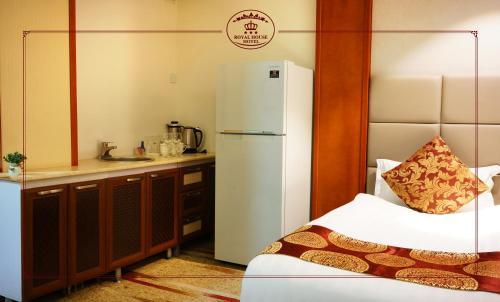 Royal House Hotel