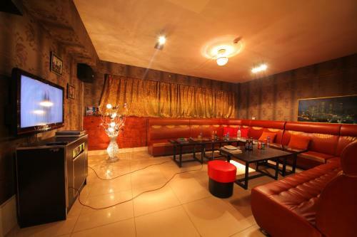 New World Hotel