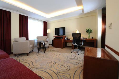 Kempinski Hotel Khan Palace