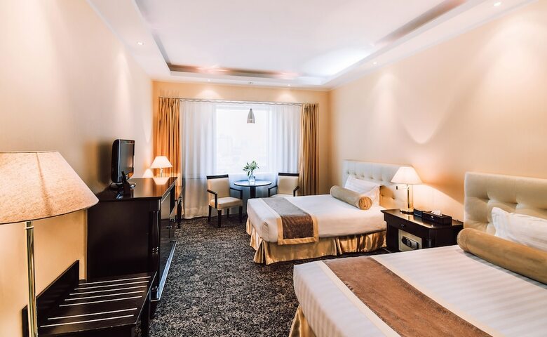 Chinggis Khaan Hotel