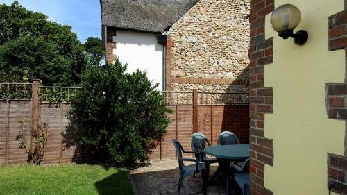 Moonfleet Cottage