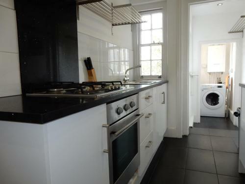 Hostal Double Room, Chatham Dockyard