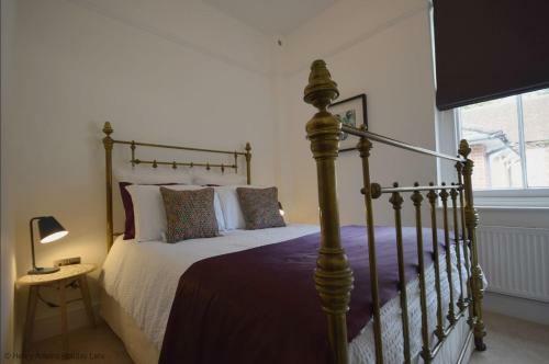 East Row Mews, Chichester