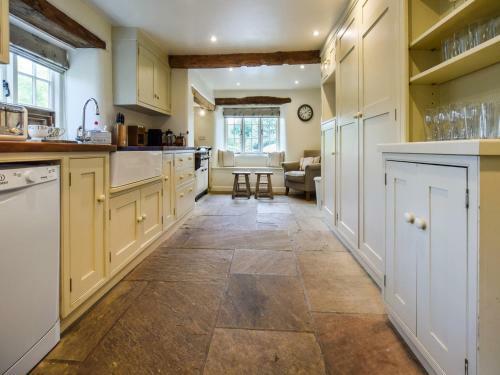Holly Cottage