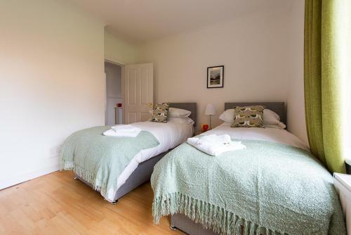 Premier - Ashgrove Apartment